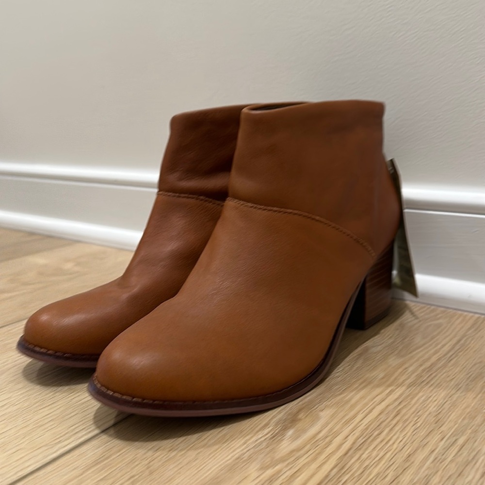 TOMS Booties